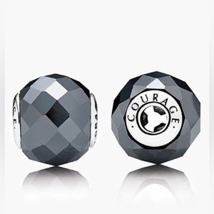 Pandora Essence Charm Courage